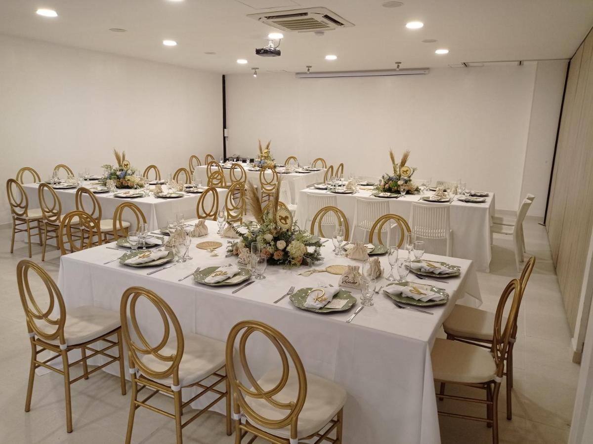Hotel Rosales Boutique نيفا المظهر الخارجي الصورة