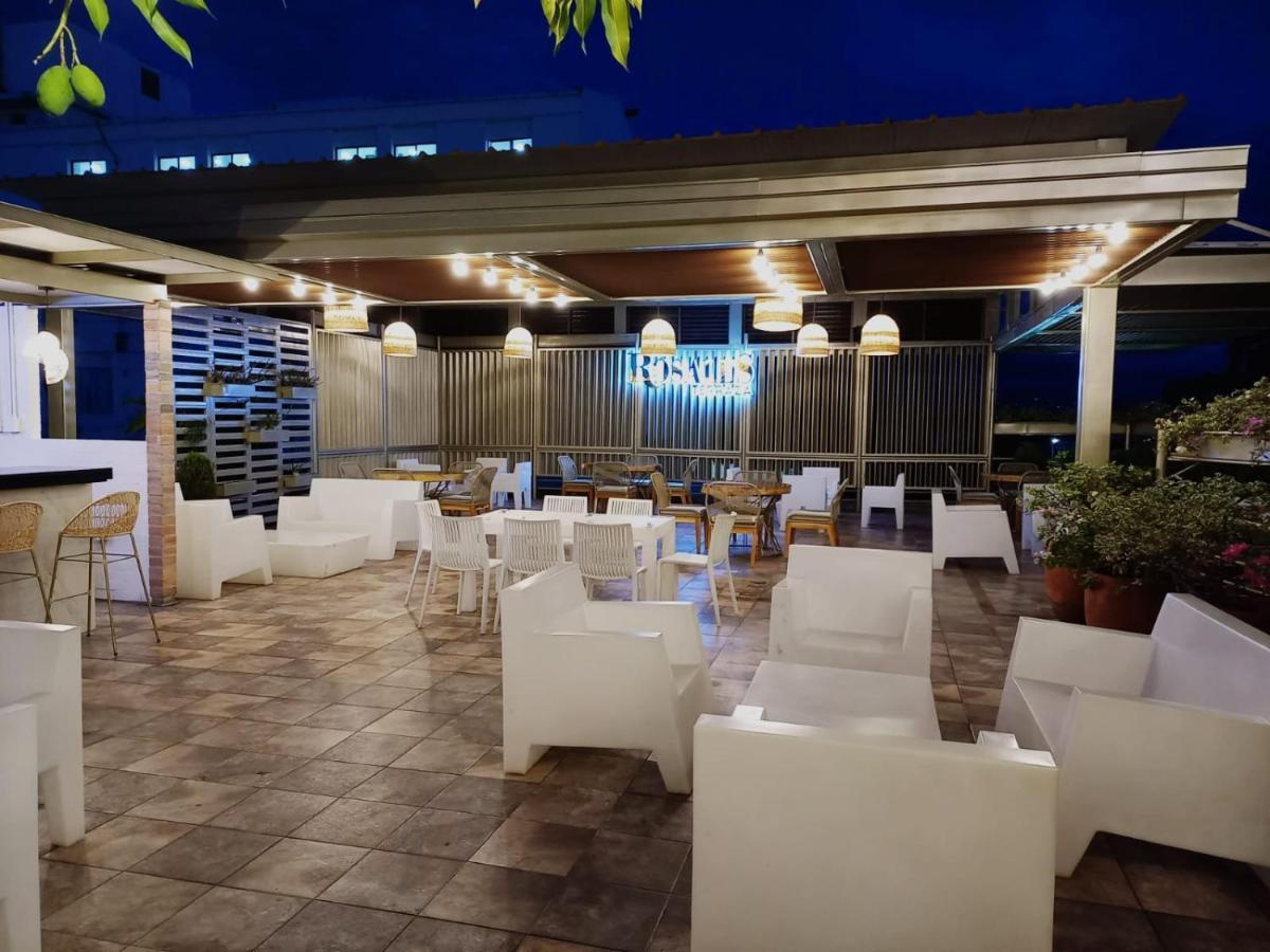 Hotel Rosales Boutique نيفا المظهر الخارجي الصورة