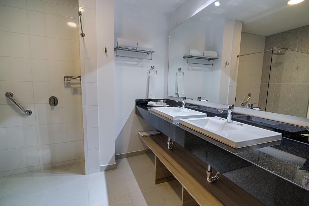 Hotel Rosales Boutique نيفا المظهر الخارجي الصورة